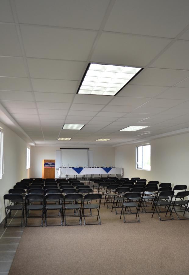 Howard Johnson By Wyndham Morelia Calle Real מראה חיצוני תמונה